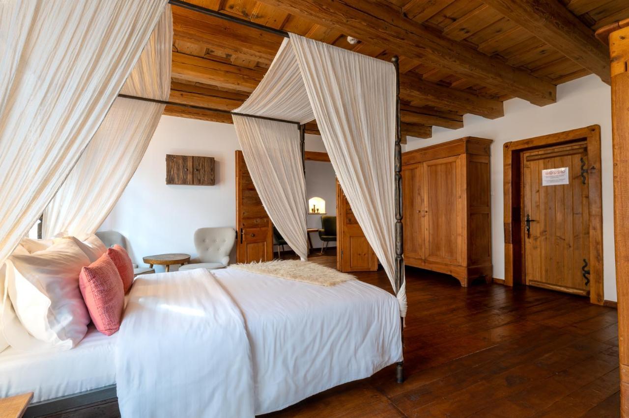 Boutique Hotel Von Graf Sighisoara Ngoại thất bức ảnh