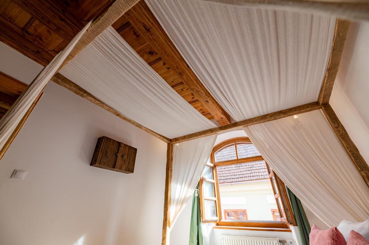 Boutique Hotel Von Graf Sighisoara Ngoại thất bức ảnh