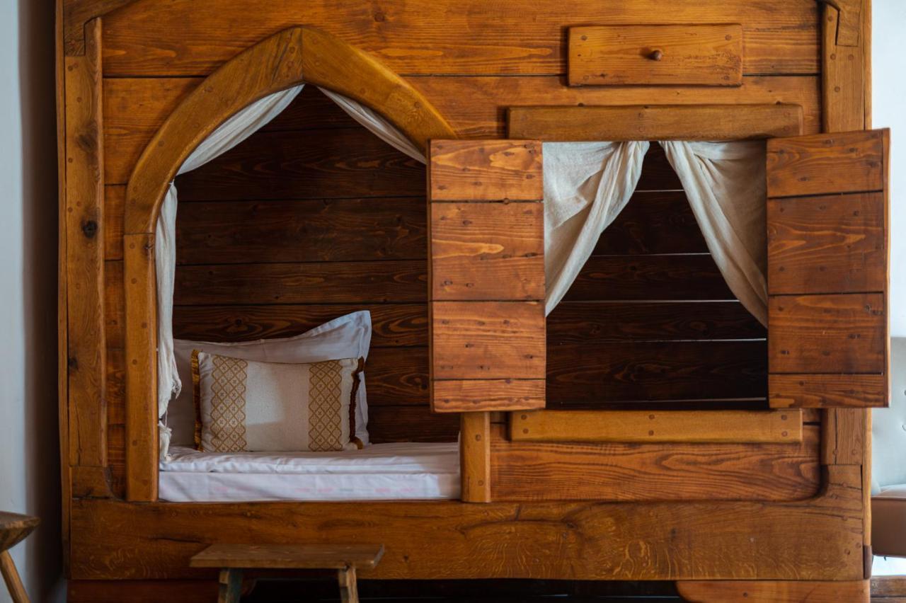 Boutique Hotel Von Graf Sighisoara Ngoại thất bức ảnh