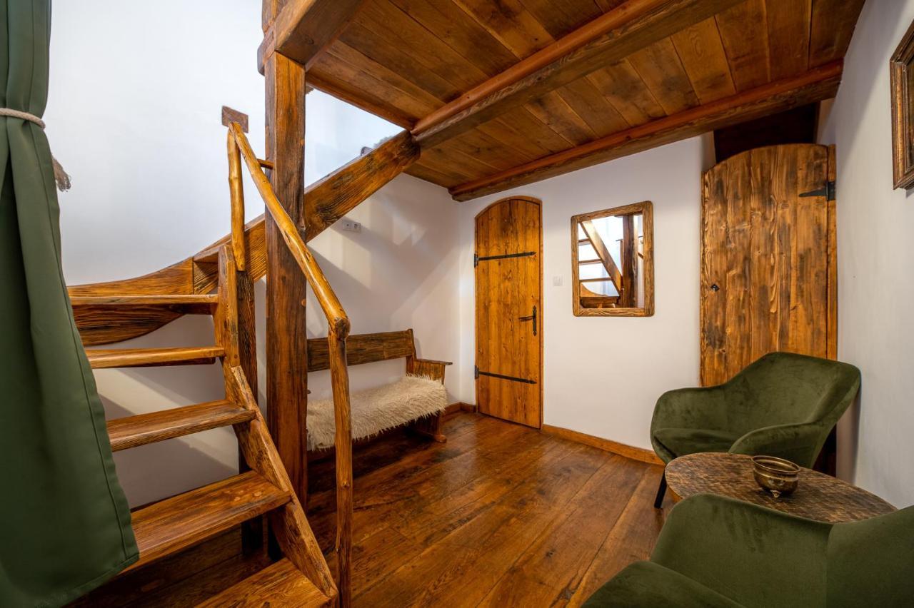 Boutique Hotel Von Graf Sighisoara Ngoại thất bức ảnh