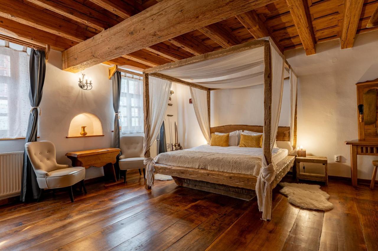 Boutique Hotel Von Graf Sighisoara Ngoại thất bức ảnh