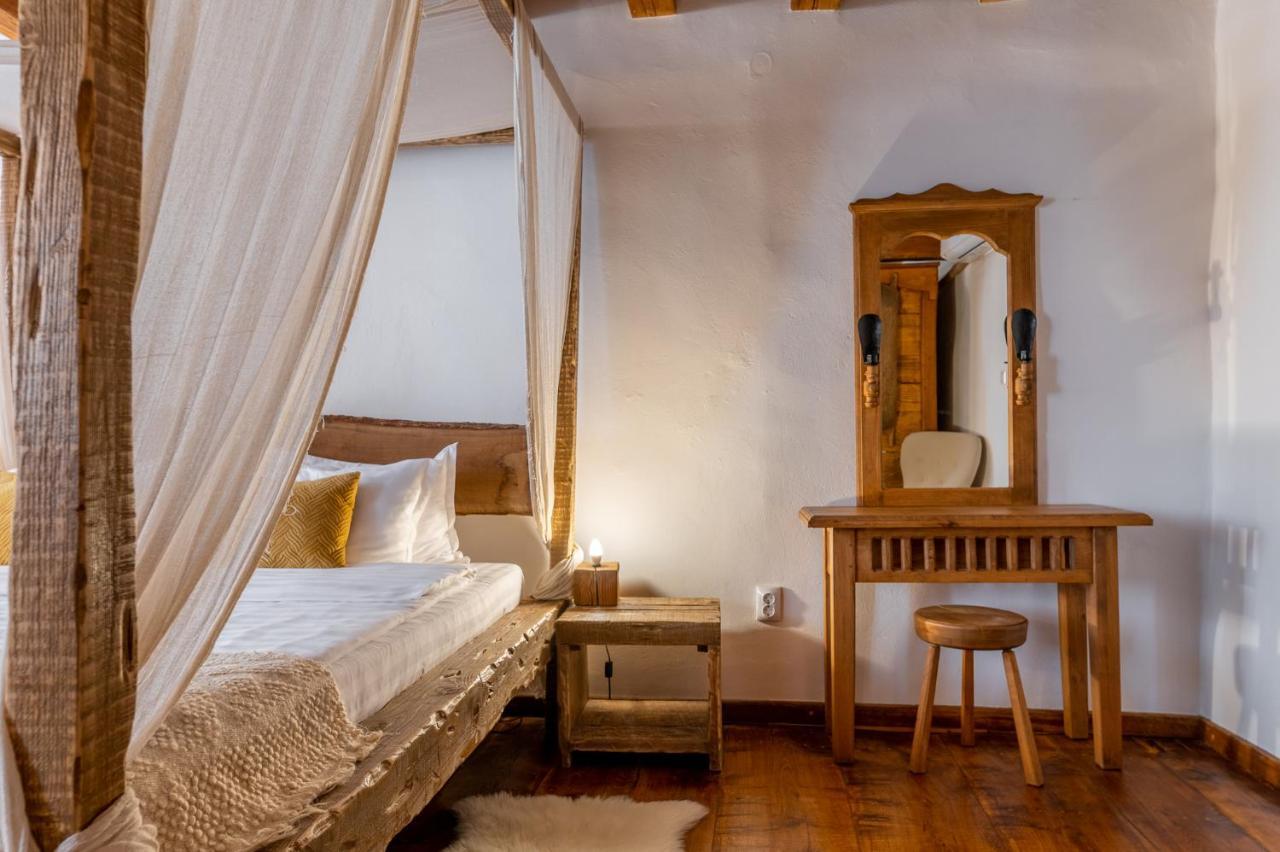 Boutique Hotel Von Graf Sighisoara Ngoại thất bức ảnh
