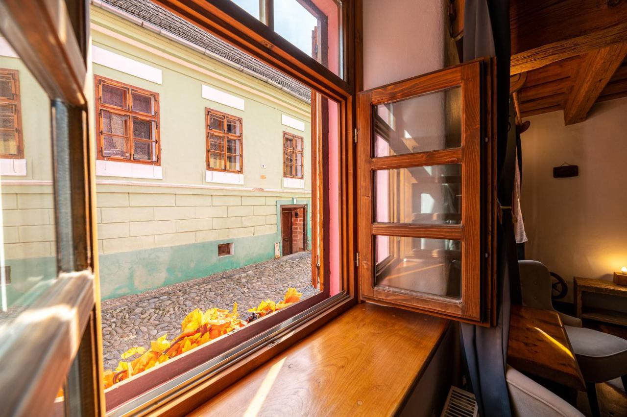 Boutique Hotel Von Graf Sighisoara Ngoại thất bức ảnh