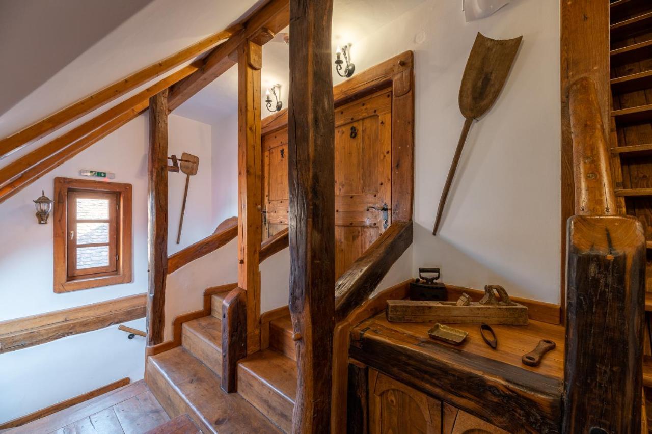 Boutique Hotel Von Graf Sighisoara Ngoại thất bức ảnh