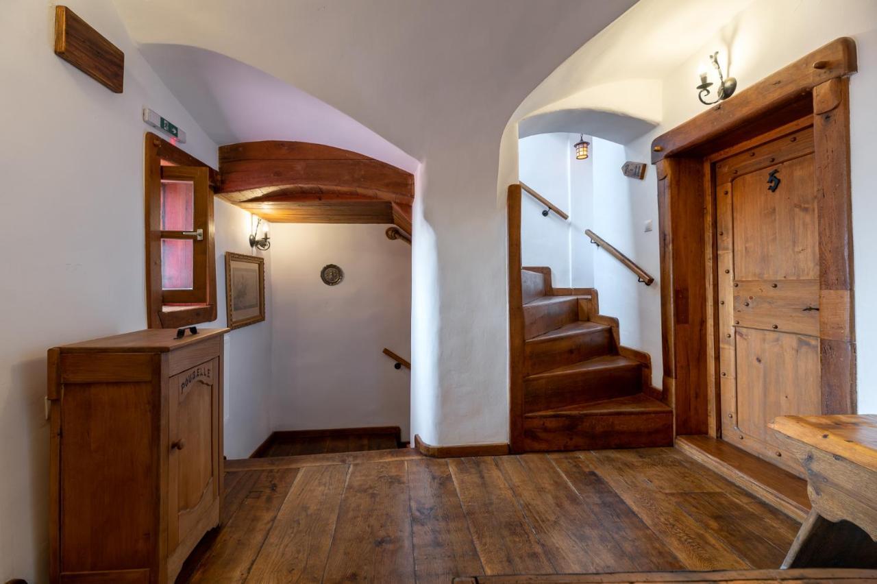Boutique Hotel Von Graf Sighisoara Ngoại thất bức ảnh