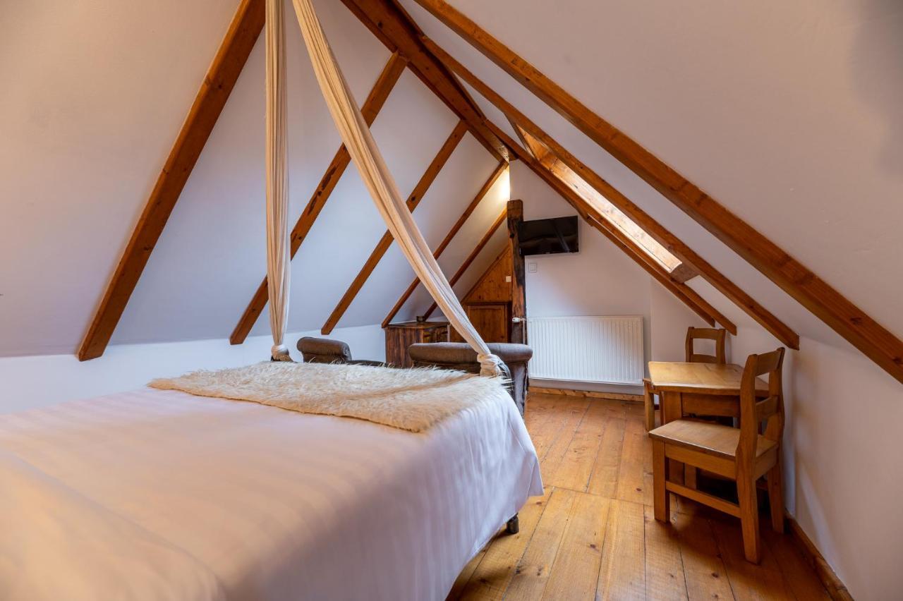 Boutique Hotel Von Graf Sighisoara Ngoại thất bức ảnh