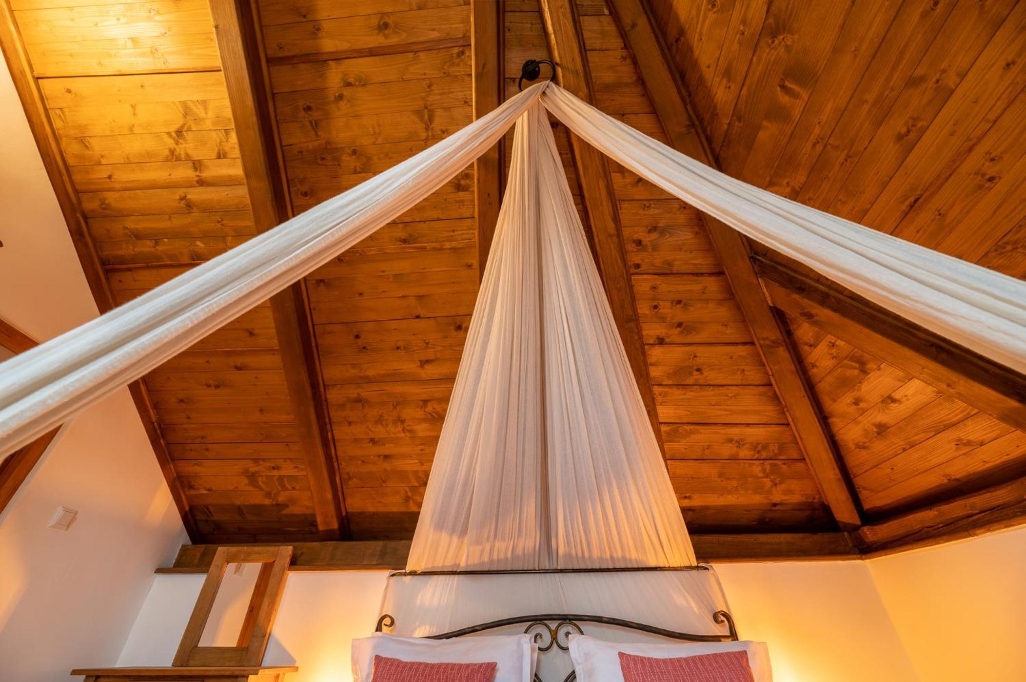 Boutique Hotel Von Graf Sighisoara Ngoại thất bức ảnh